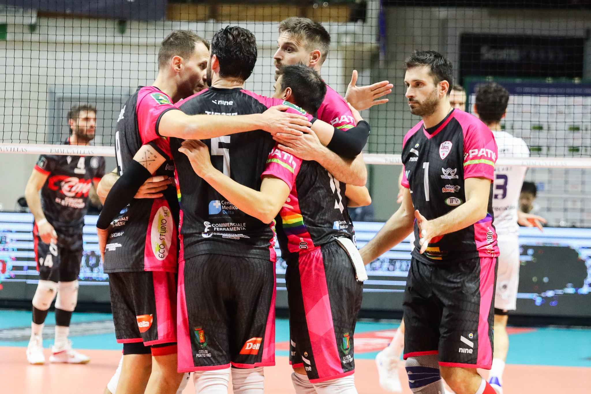 25. Siena-Delta Group 3-1