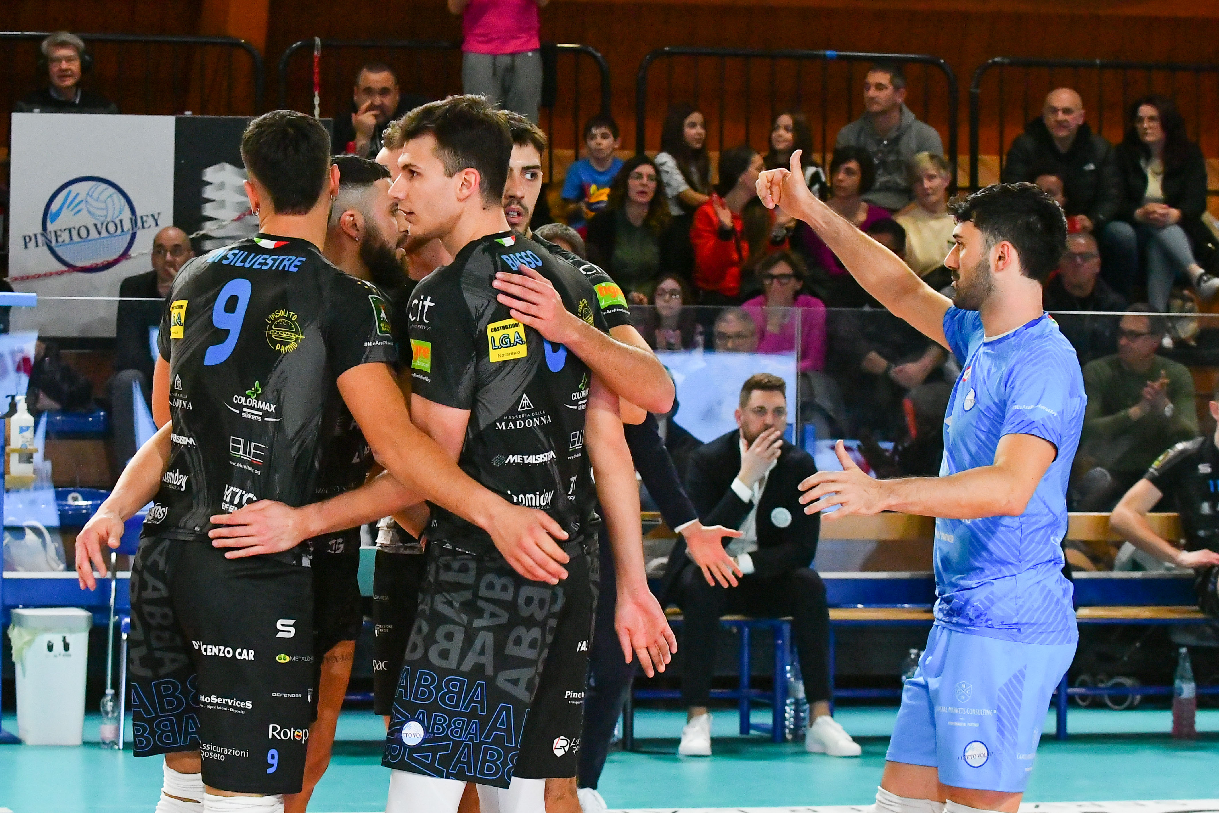 Abba Pineto Volley v Yuasa Battery Grottazzolina - Serie A2 CREDEM BANCA