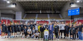 A tie versus Verona