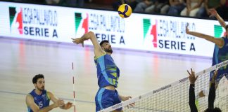 Cinque set per avere la meglio su Modena a Montichiari