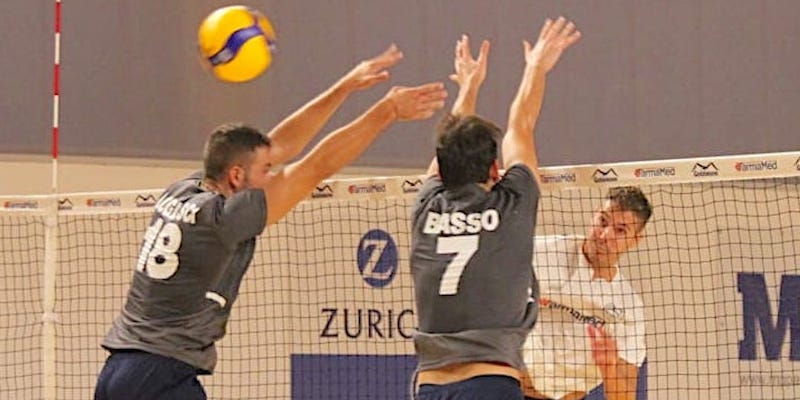 Loglisci_e_Basso_a_muro