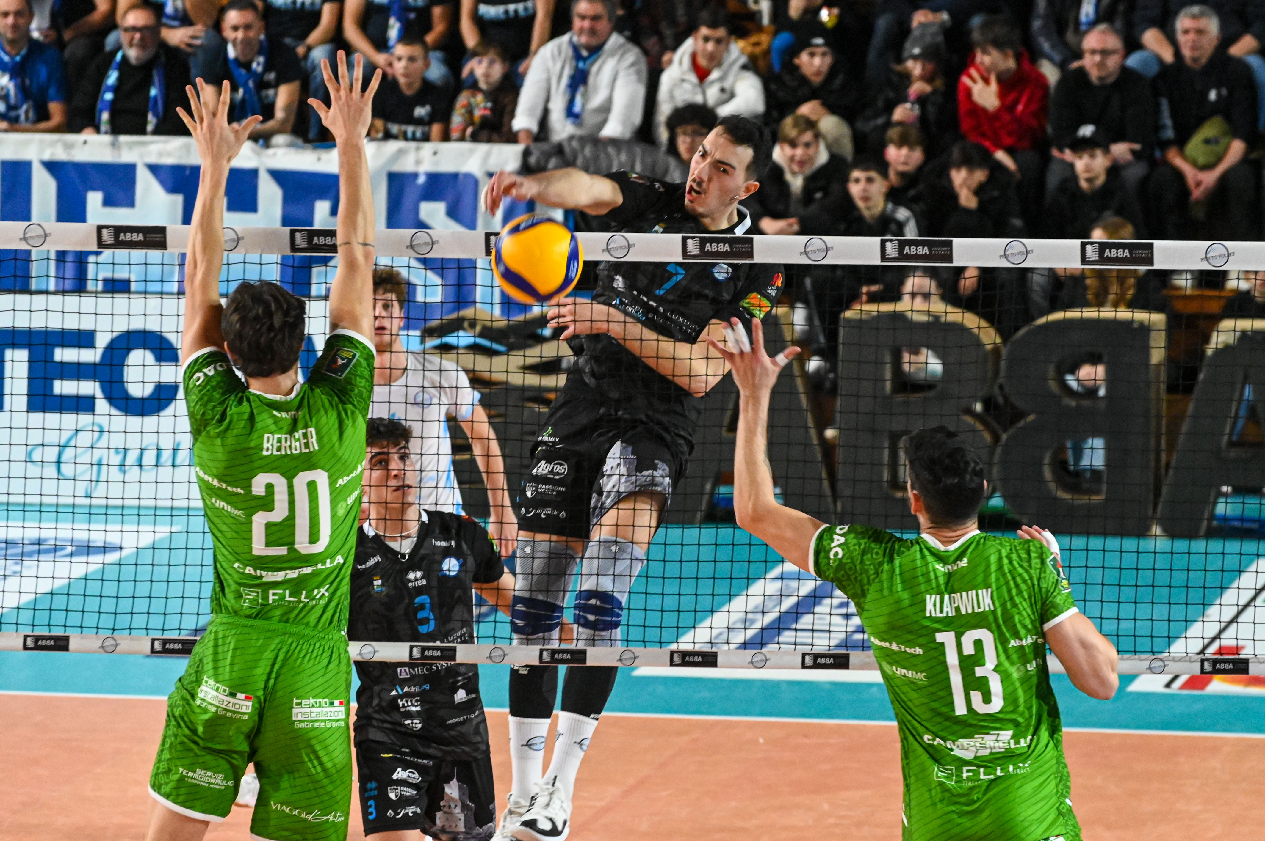 Abba Pineto Volley v Banca Macerata Fisiomed - Serie A2 CREDEM BANCA