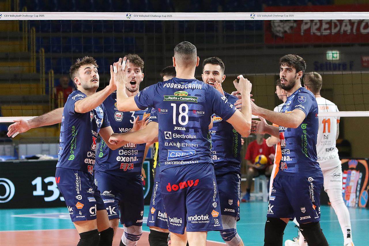Challenge, Civitanova_Gruppo_8Th
