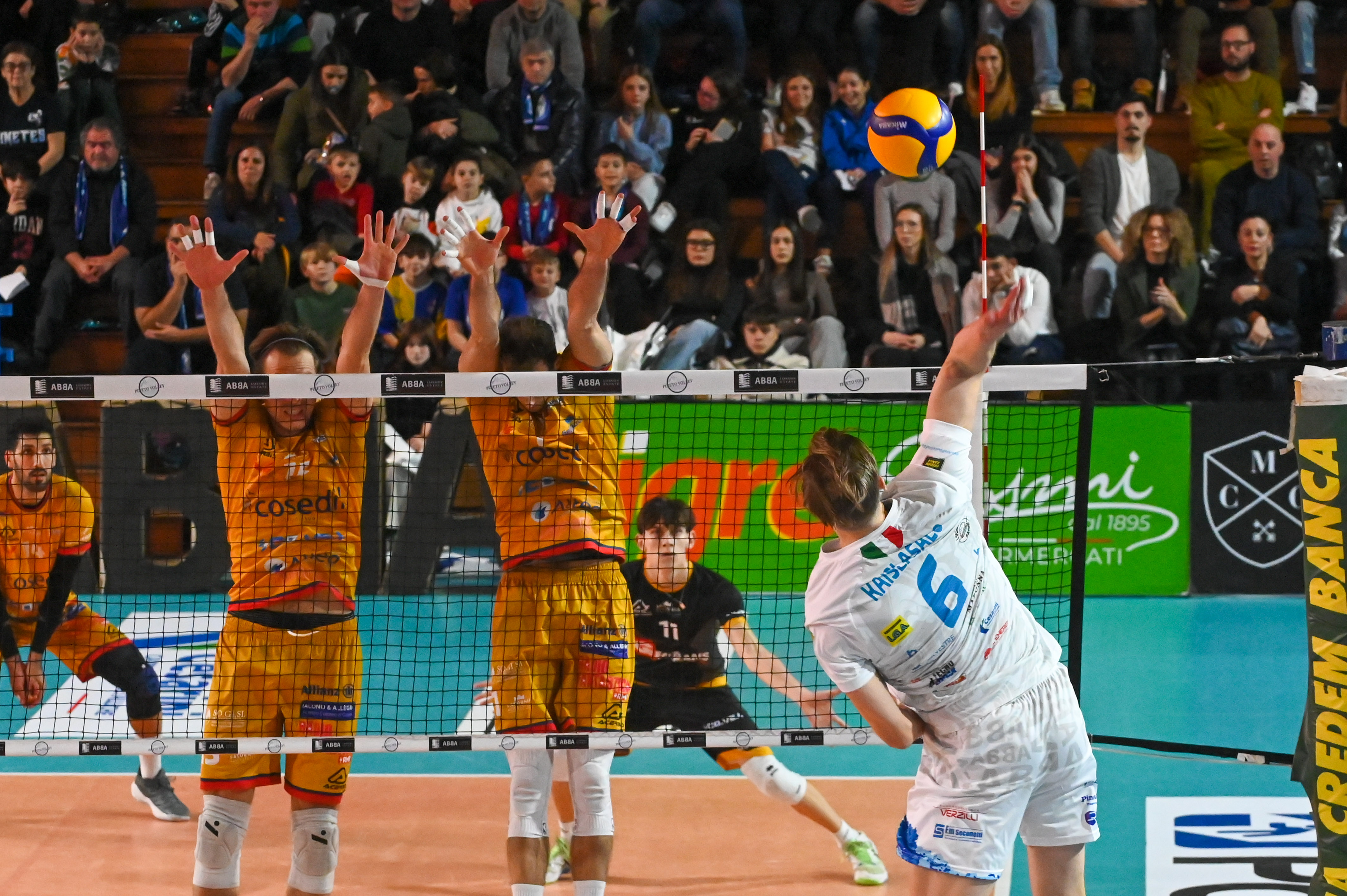 Abba Pineto Volley v Cosedil Acicastello - Serie A2 CREDEM BANCA