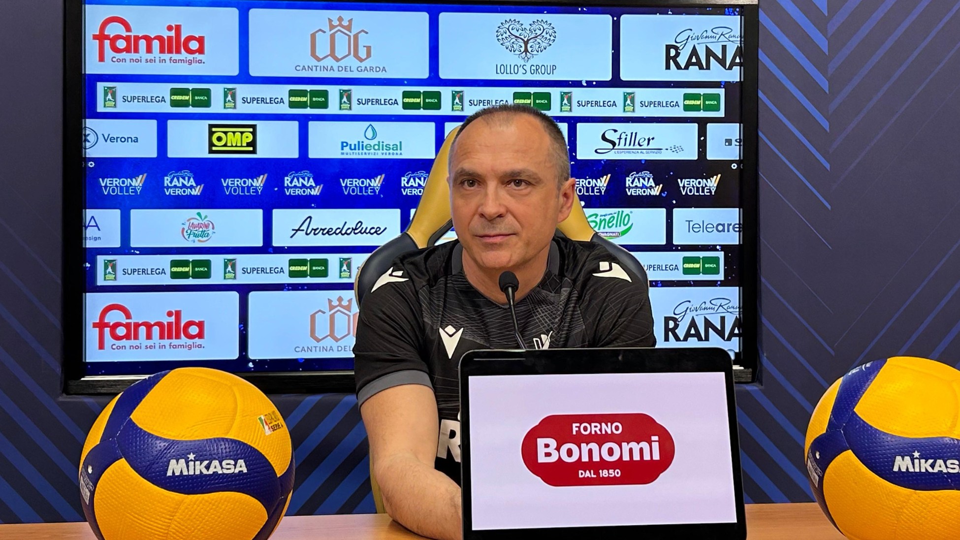 Coach Simoni presenta l'ultima del girone dei Play Off 5° Posto