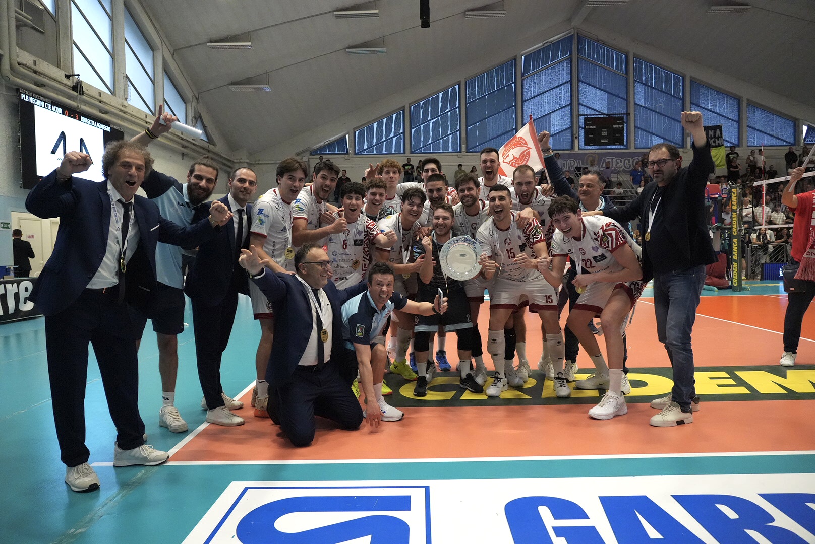 Maurizio Mazzino Negrini CTE Rinascita Lagonegro 04 05 2025 gara 3 finali playoff (46)