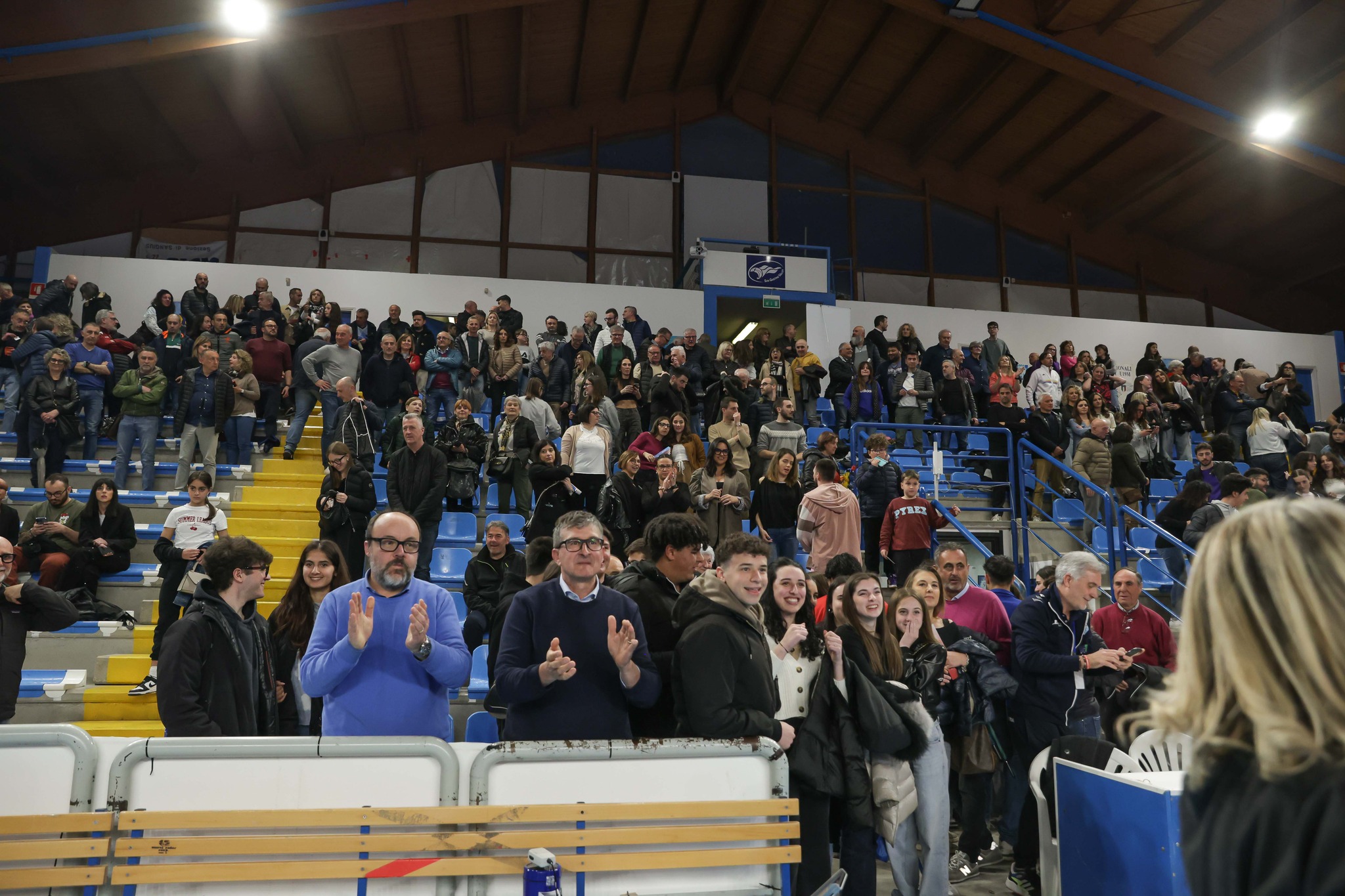 tifosi palasport san giustino