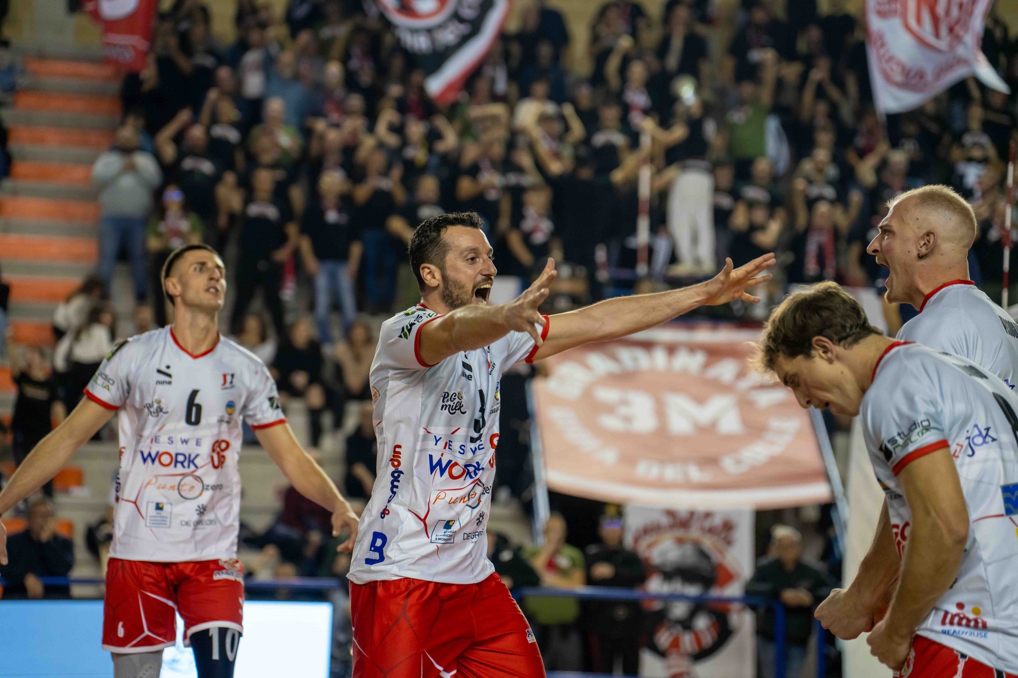 Esultanza JV vs Terni