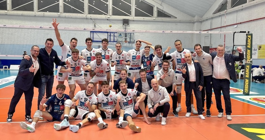Festa_a_Valenza_nel_post_partita