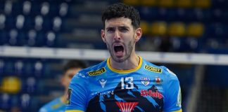 Tutti insieme per la Yuasa Battery