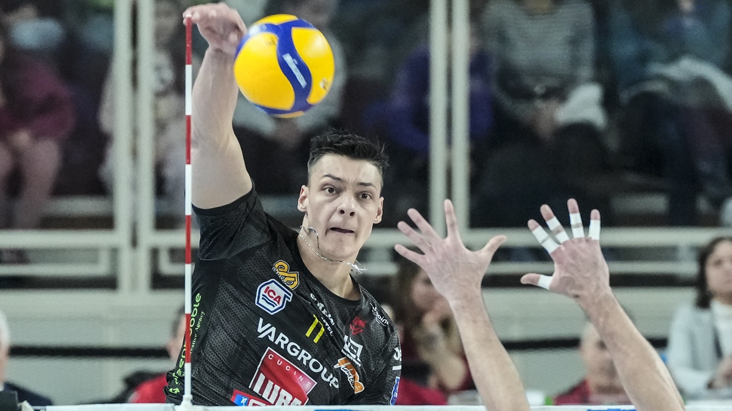 Nikolov attacca alla BTS Arena