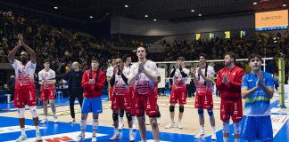 Simon: “Chiedo scusa al pubblico per il gesto fatto in campo”