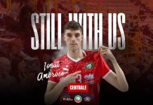Altro mattoncino al centro, resta anche Ambrose!