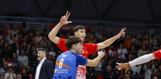 Assegnati i numeri di maglia.