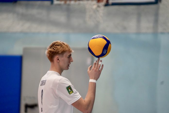 L’azzurrino d’Imperia Pietro Carrera al Plus Volleyball Sabaudia